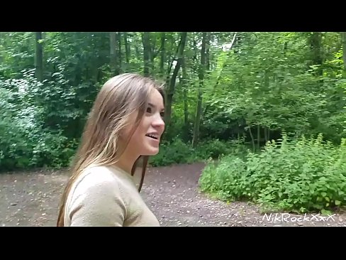 ❤️ Evelina'ya halka açık bir yerde sevişmemizi önerdim! O evet dedi. Sonra onu kıçından becerdim ve ağzına cum. Sonra kendine kızdı. Porno bize %tr.com-milf-300.ru ❌️❤